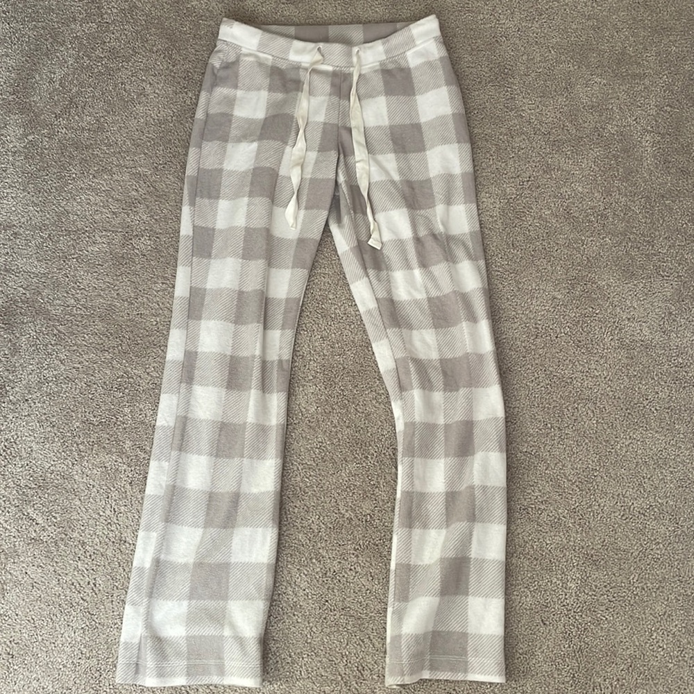 White and gray checkered pajamas pants